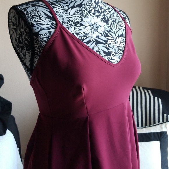 Women's Deep V Neck Adjustable Spaghetti Straps Su - Picture 4 of 8